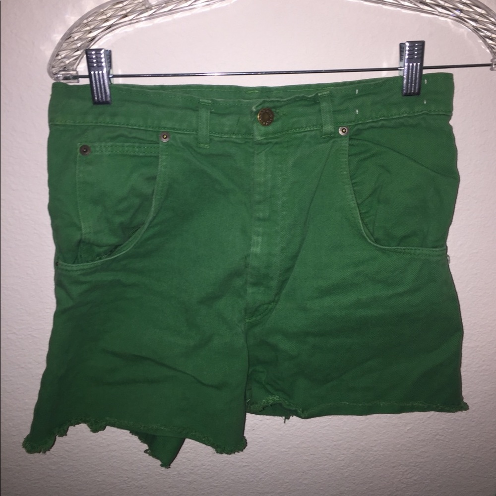 Vintage High-waisted Jean Shorts Size 4